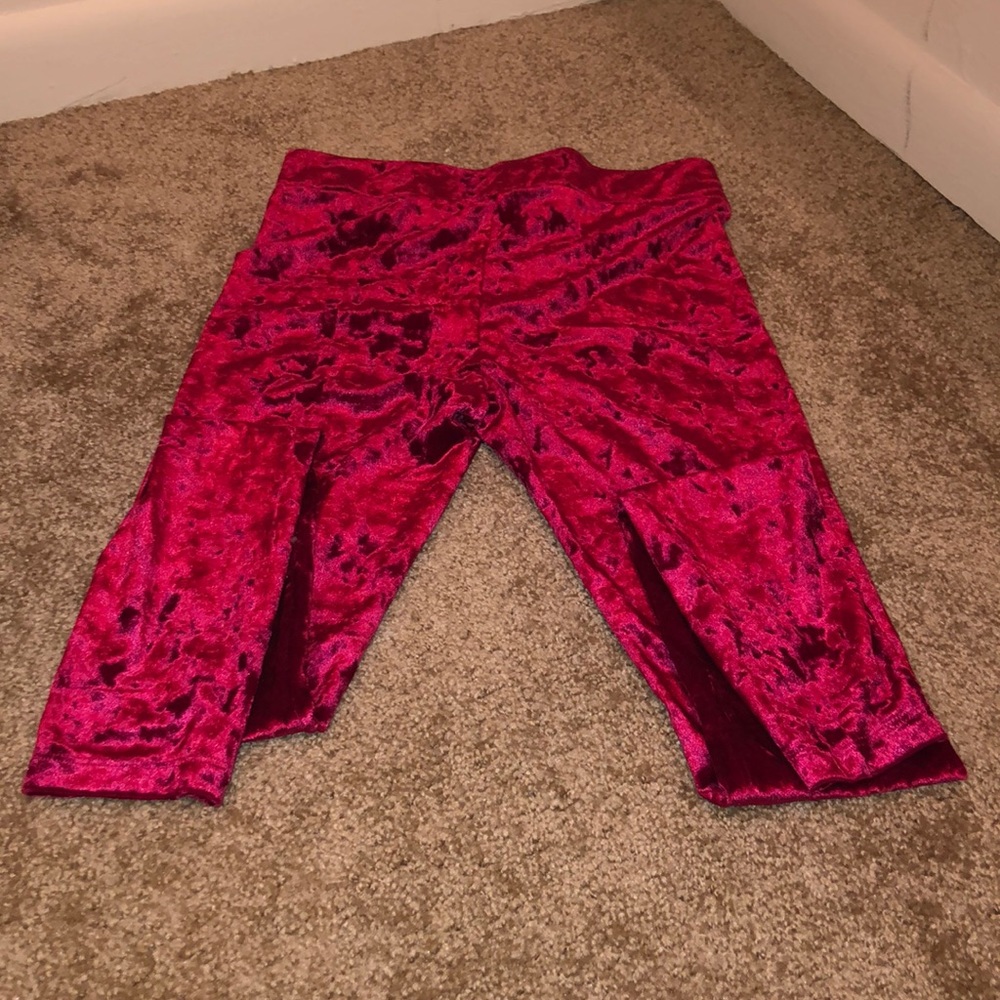 Velvet tights